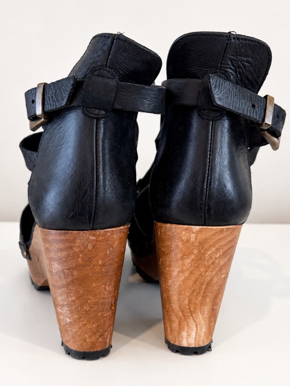 Free People - Salida Clogs – Black Leather Wedge Clogs | Size US 8 - Picture 4 of 7